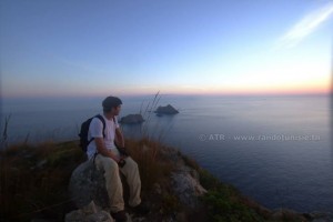 Circuits randonnée La Galite - Vue sur les îles des chiens